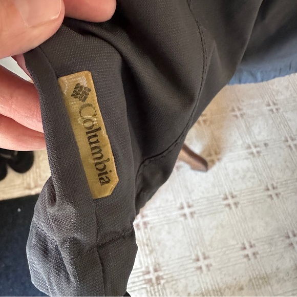 Columbia Grey Women’s Jacket - Picture 7 of 7